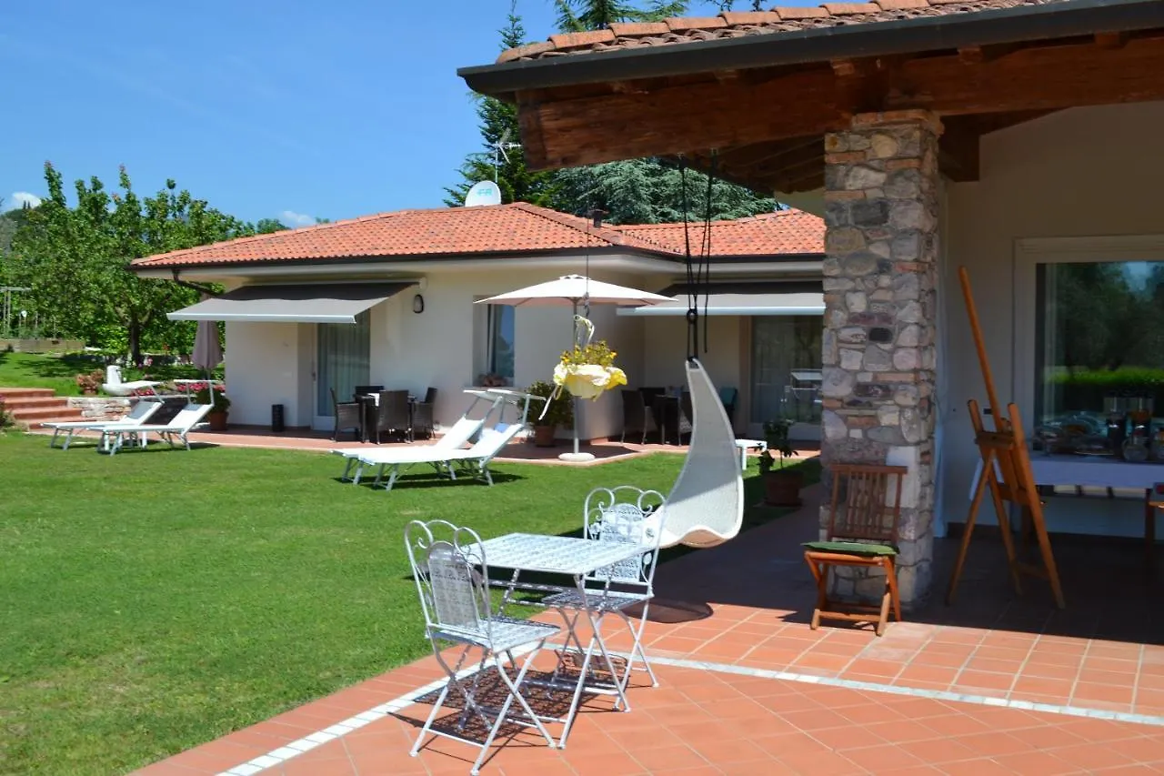 Villa Josephine San Felice del Benaco Italy